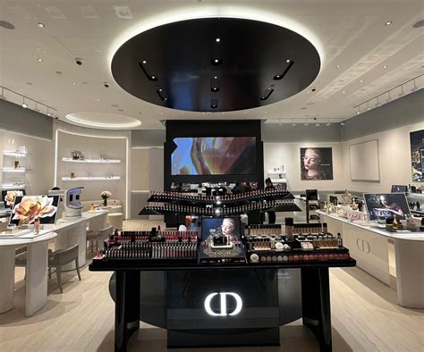 dior raffles city